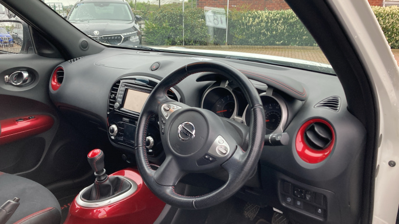 Nissan Juke 1.2 DiG-T Envy 5dr Petrol Hatchback